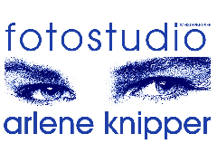 Logo 2,4 MB 